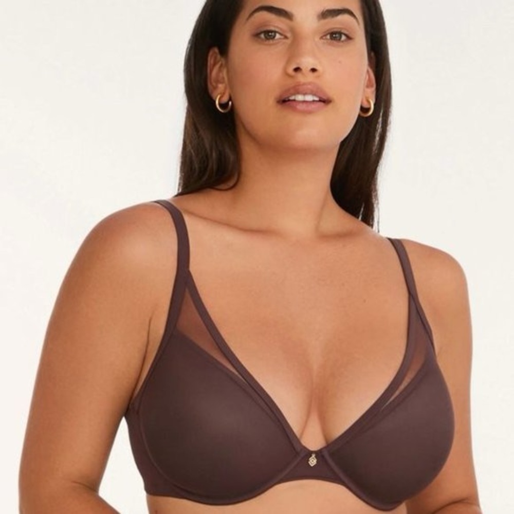 24/7 Classic Uplift Contour Plunge Bra - size 38D midnight plum